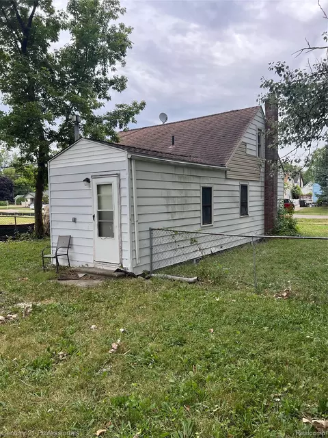 Other - 8070 Westpoint St, Taylor, MI 48180 photo 3 of 5