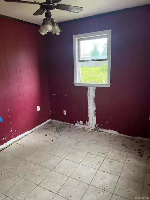 Bedroom - 8070 Westpoint St, Taylor, MI 48180 photo 1 of 2