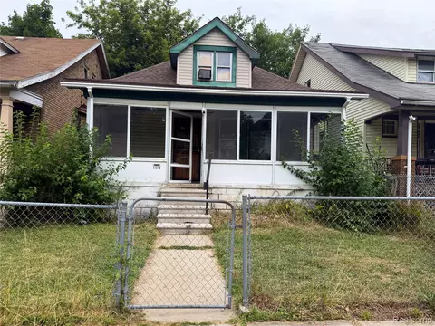 4618 Bewick St, Detroit, MI 48214