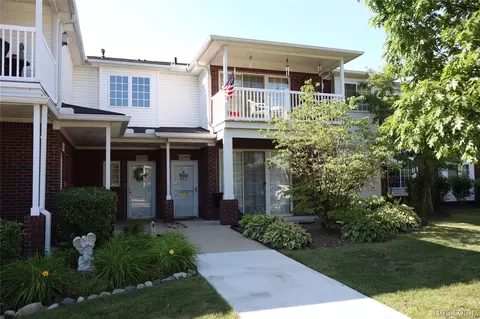 14554 Moravian Manor Cir #76, Sterling Heights, MI 48312