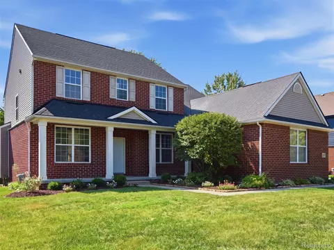 53283 Jaclyn Dr, Shelby Township, MI 48315