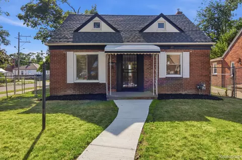 19605 Klinger St, Detroit, MI 48234