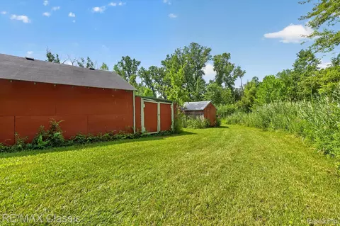 Exterior - 8200 Hannan Rd, Van Buren, MI 48184 photo 4 of 6