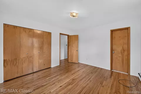 Bedroom - 8200 Hannan Rd, Van Buren, MI 48184 photo 4 of 4