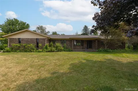 4177 Lake George Rd, Dryden, MI 48428