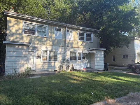 33312 Belding Ct, Westland, MI 48186