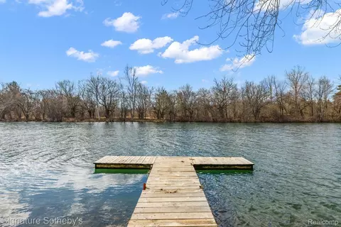 View/Area - 7699 Minnick Rd, Rubicon, MI 48441 photo 1 of 8