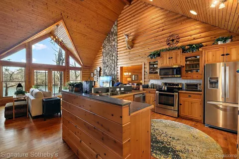 Kitchen - 7699 Minnick Rd, Rubicon, MI 48441 photo 1 of 8