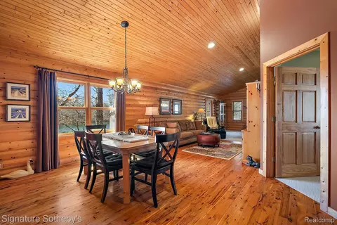Dining - 7699 Minnick Rd, Rubicon, MI 48441 photo 1 of 4