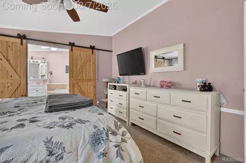 Bedroom - 11935 Beardslee Rd, Perry, MI 48872 photo 3 of 6