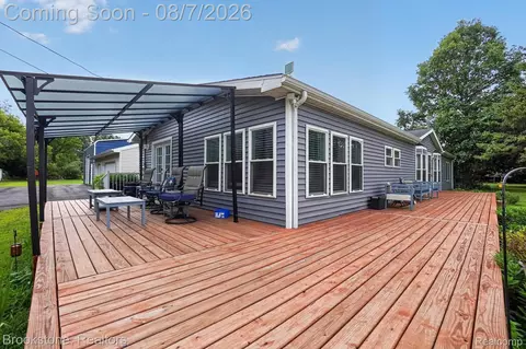 Exterior - 11935 Beardslee Rd, Perry, MI 48872 photo 1 of 10