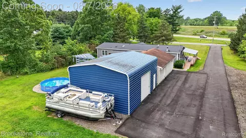 View/Area - 11935 Beardslee Rd, Perry, MI 48872 photo 3 of 12