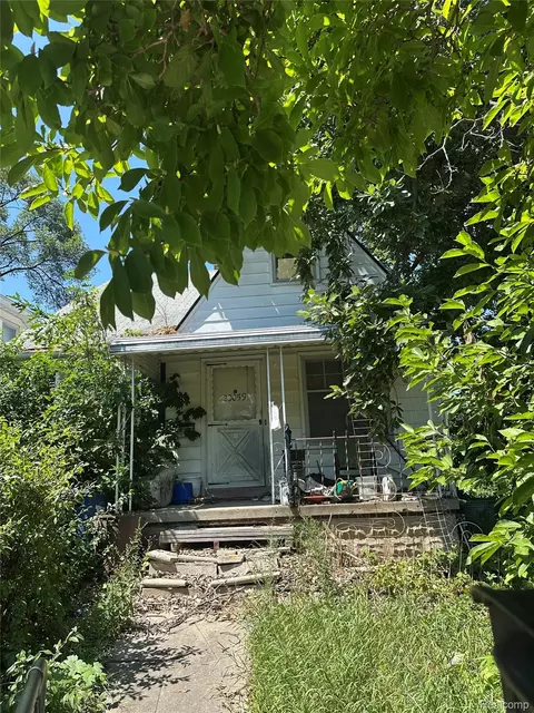 20059 Stoepel St, Detroit, MI 48221