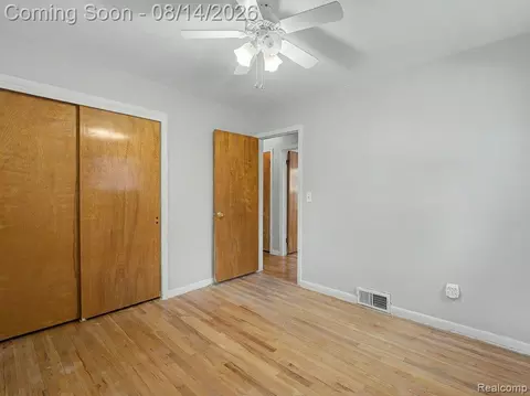 Bedroom - 4649 Reader Dr, Warren, MI 48092 photo 6 of 6