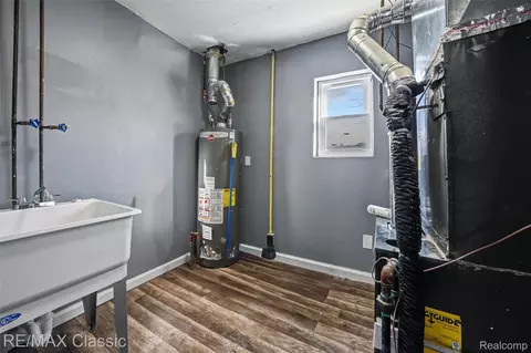 Other - 13849 Leonard Ave, Warren, MI 48089 photo 8 of 12