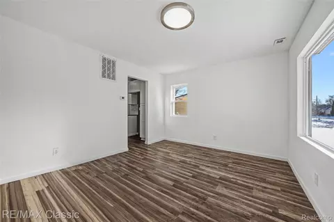 Other - 13849 Leonard Ave, Warren, MI 48089 photo 4 of 12