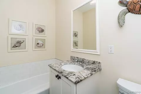 Bath - 51770 North Ave, Macomb, MI 48042 photo 4 of 5
