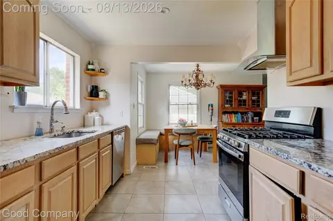 Kitchen - 220 N Webik Ave, Clawson, MI 48017 photo 1 of 3