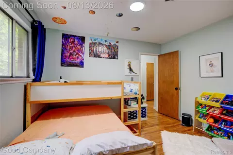 Bedroom - 220 N Webik Ave, Clawson, MI 48017 photo 1 of 2