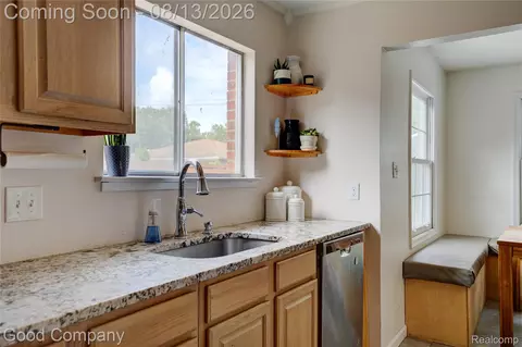 Kitchen - 220 N Webik Ave, Clawson, MI 48017 photo 3 of 3