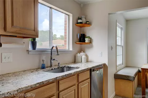 Kitchen - 220 N Webik Ave, Clawson, MI 48017 photo 2 of 2