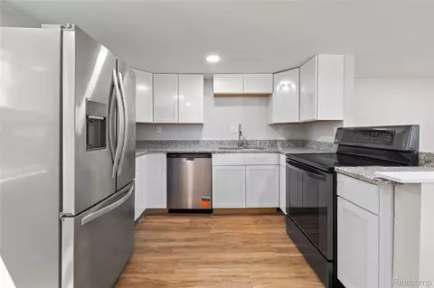Kitchen - 8280 Pine St, Taylor, MI 48180 photo 1 of 2