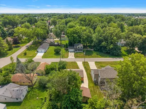 View/Area - 1754 Ruby Ave, Rochester Hills, MI 48309 photo 6 of 6