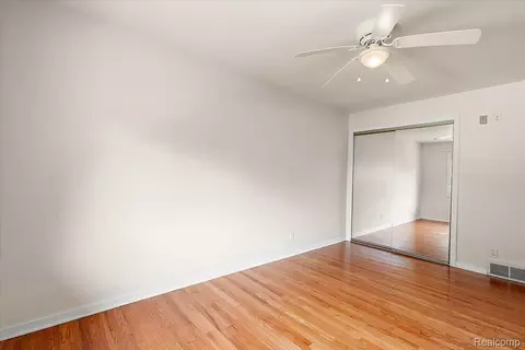 Bedroom - 1754 Ruby Ave, Rochester Hills, MI 48309 photo 3 of 9