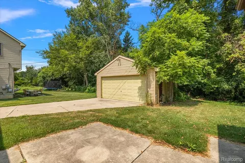 Other - 1754 Ruby Ave, Rochester Hills, MI 48309 photo 2 of 13