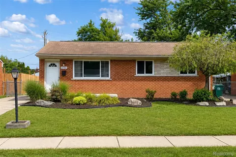 29501 Brown Ct, Garden City, MI 48135