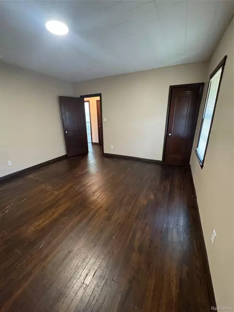 Bedroom - 36024 Goddard Rd, Romulus, MI 48174 photo 2 of 5