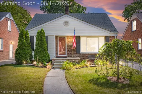 2908 N Wilson Ave, Royal Oak, MI 48073