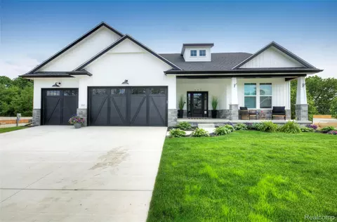 Moh 121 Gambrel Lane, Marion, MI 48843