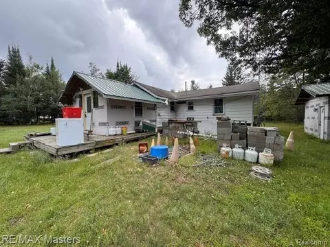 Exterior - 1401 Knott Rd, Big Creek, MI 48636 photo 3 of 12