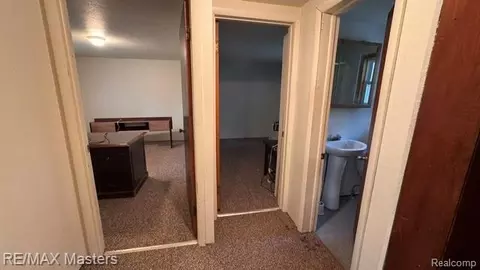 Entry Way - 1401 Knott Rd, Big Creek, MI 48636 photo 2 of 5