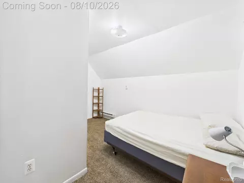 Bedroom - 8262 Packard Ave, Warren, MI 48089 photo 4 of 4