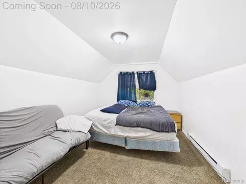 Bedroom - 8262 Packard Ave, Warren, MI 48089 photo 2 of 4