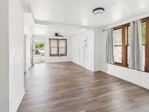 Living - 8262 Packard Ave, Warren, MI 48089 photo 2 of 2