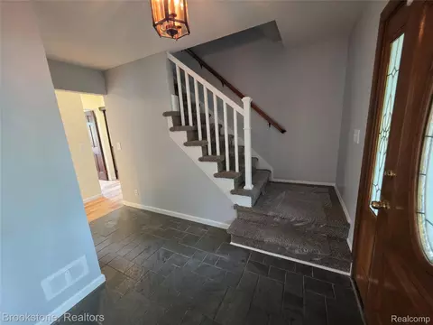 Entry Way - 1243 Pickwick Pl, Flint, MI 48507 photo 1 of 1
