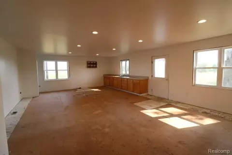 Living - 6577 E Deckerville Rd, Novesta, MI 48729 photo 1 of 3