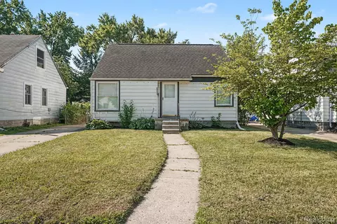 24435 Colgate St, Dearborn Heights, MI 48125