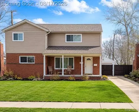 34024 Glenview Dr, Farmington, MI 48335