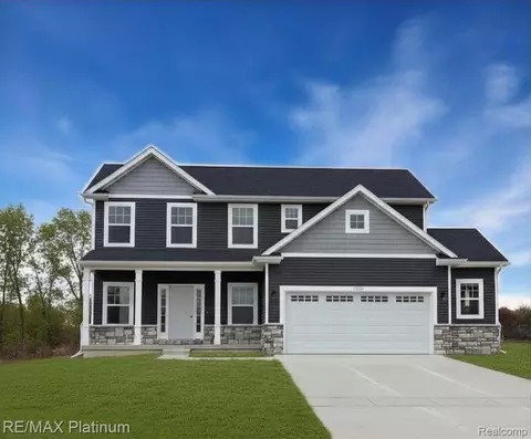 6257 Brook Stone Ln, Fenton, MI 48451