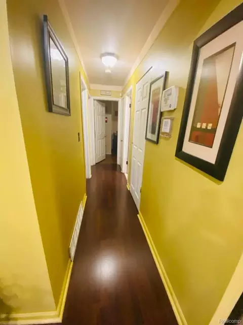 Entry Way - 24775 Cunningham Ave, Warren, MI 48091 photo 1 of 1
