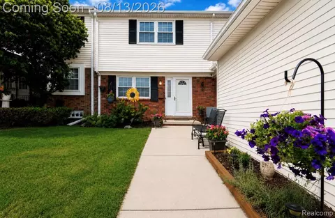 20248 Longwood Ct, Northville, MI 48167