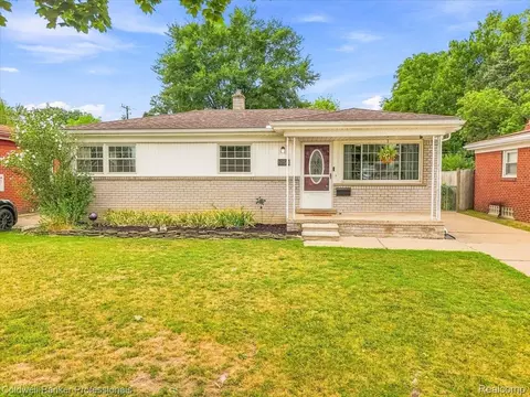 1750 Regene St, Westland, MI 48186