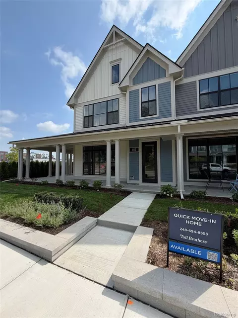 401 S Center St #32, Northville, MI 48167