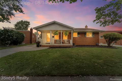 3150 Maxwell St, Trenton, MI 48183