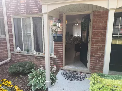 11386 Canal Rd, Sterling Heights, MI 48314