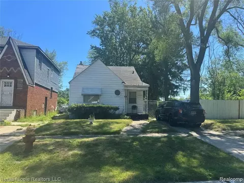 11668 Winthrop St, Detroit, MI 48227